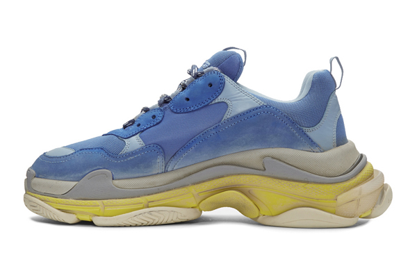 2019新作 バレンシアガスーパーコピー バレンシアガ 激レア ☆ ゲリラ販売 Triple S Trainer 